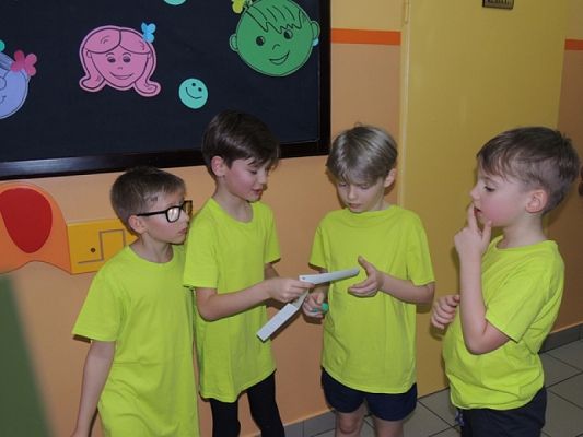  Grafika #10: ,,Północka w szkole klasy trzeciej grafika