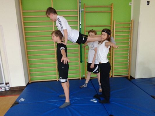  Grafika #3: GIMNASTYKA NA WF-IE grafika