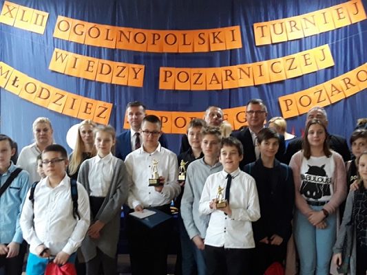  Grafika #1: XLII Ogólnopolski Turniej Wiedzy Pożarniczej Młodzież Zapobiega Pożarom (OTWP). grafika