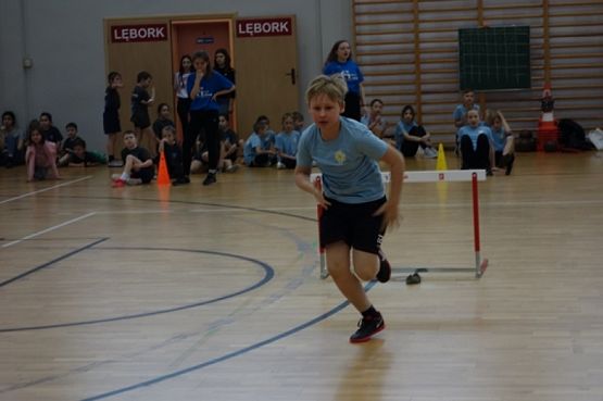  Grafika #11: MIEJSKIE ZAWODY SPORTOWE DLA SZKÓŁ PODSTAWOWYCH Baw się razem z nami grafika