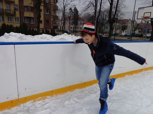  Grafika #6: DOSKONALIMY JAZDĘ NA ŁYŻWACH grafika