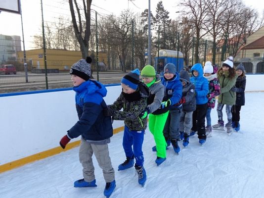  Grafika #11: DOSKONALIMY JAZDĘ NA ŁYŻWACH grafika