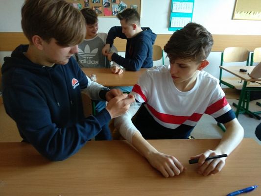  Grafika #0: EDUKACJA DLA BEZPIECZEŃSTWA grafika