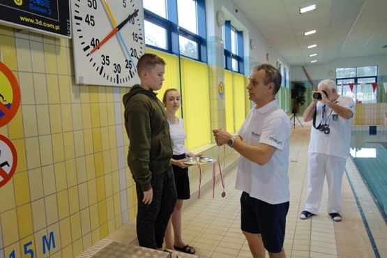  Grafika #12: IGRZYSKA DZIECI W PŁYWANIU DRUŻYNOWYM DZIEWCZĄT I CHŁOPCÓW grafika