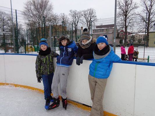  Grafika #7: WF NA LODOWISKU grafika