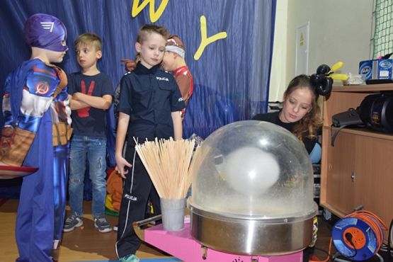  Grafika #5: BAL KARNAWAŁOWY grafika