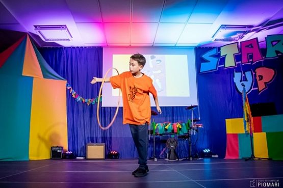  Grafika #19: START UP 2019 grafika