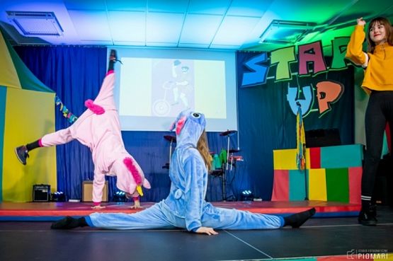  Grafika #22: START UP 2019 grafika