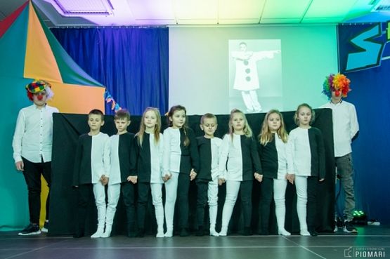  Grafika #59: START UP 2019 grafika