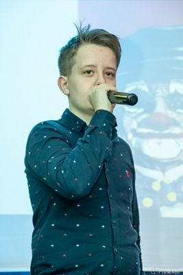  Grafika #62: START UP 2019 grafika