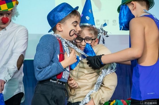  Grafika #69: START UP 2019 grafika