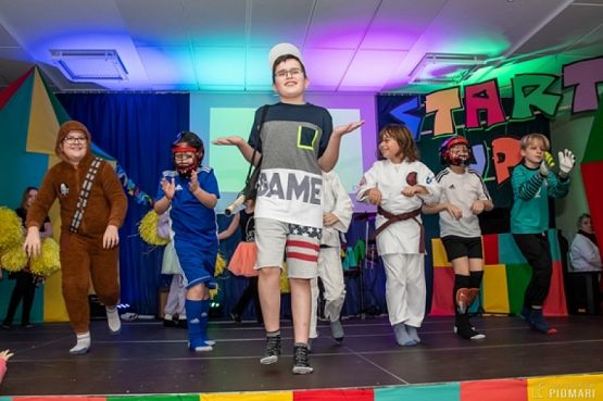  Grafika #85: START UP 2019 grafika