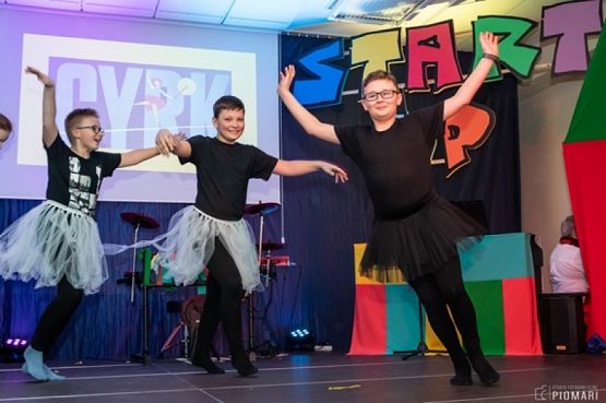  Grafika #99: START UP 2019 grafika