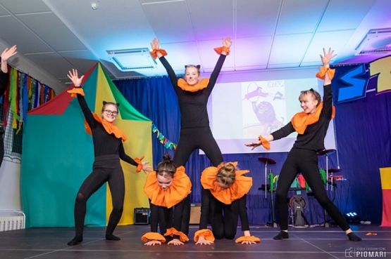  Grafika #117: START UP 2019 grafika