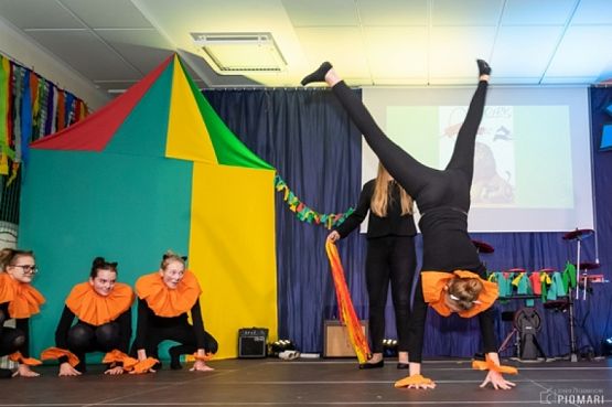  Grafika #118: START UP 2019 grafika