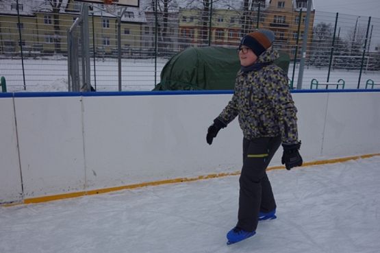  Grafika #0: WF ZIMĄ NA LODOWISKU grafika