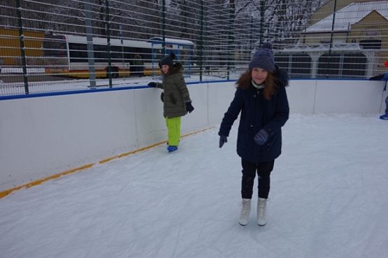  Grafika #5: WF ZIMĄ NA LODOWISKU grafika