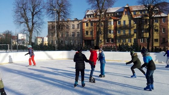  Grafika #39: WF ZIMĄ NA LODOWISKU grafika