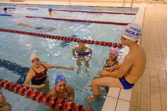  Grafika #4: Mistrzostwa Lęborka Szkół Podstawowych w Pływaniu Drużynowym Dziewcząt i Chłopców i Finał Powiatowy XLV Igrzysk Młodzieży Szkolnej Województwa Pomorskiego 2016/2017 grafika