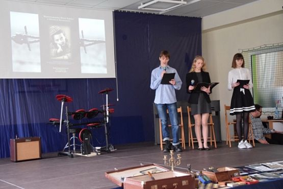  Grafika #1: Międzynarodowy Dzień Pamięci o Ofiarach Holokaustu grafika