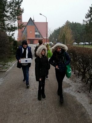  Grafika #0: Podziękowanie dla rodziców i uczniów SJSP, w zorganizowaniu paczek dla potrzebujących rodzin grafika