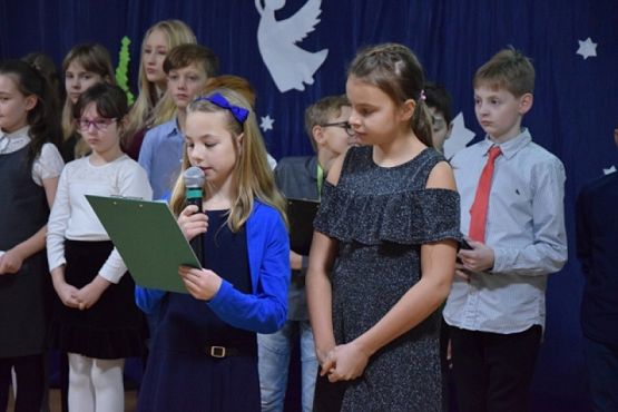  Grafika #0: WIGILIE KLASOWE I WSPÓLNE KOLĘDOWANIE - fotorelacja grafika