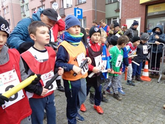  Grafika #5: BIEG MIKOŁAJKOWY grafika