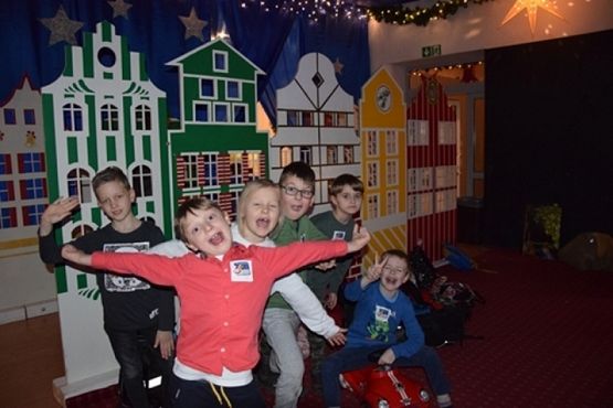  Grafika #3: Przystanek Świętego Mikołaja grafika