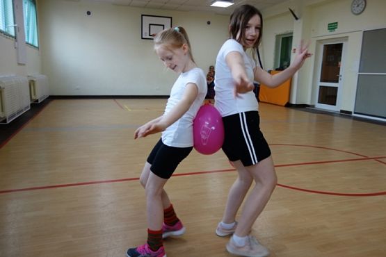  Grafika #5: MIKOŁAJKI W KLASIE IVB grafika