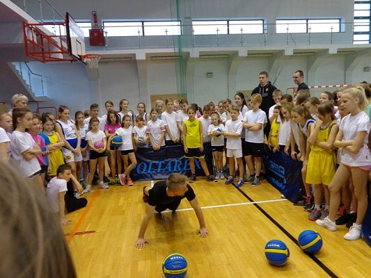  Grafika #0: SZKOLNY BASKET grafika