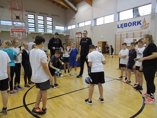  Grafika #11: SZKOLNY BASKET grafika