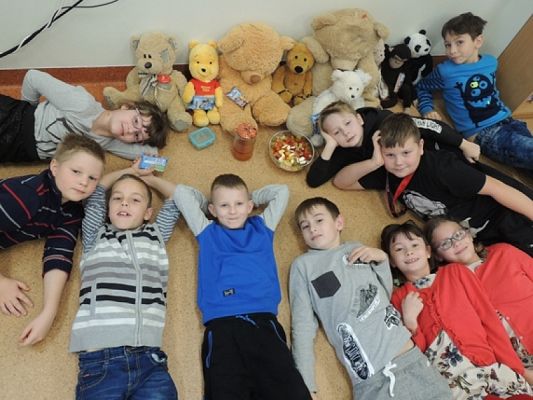  Grafika #4: Klasa IIa obchodziła Światowy Dzień Pluszowego Misia grafika