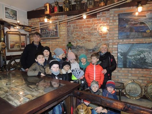  Grafika #6: Zwiedzanie Galerii na Wyspie grafika