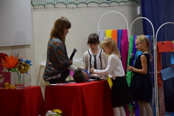  Grafika #2: Akademia z okazji Dnia Edukacji Narodowej grafika