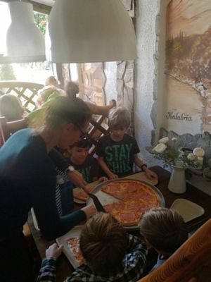  Grafika #1: Dzień Chłopaka IVa grafika