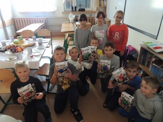  Grafika #2: Dzień Chłopaka IIa grafika