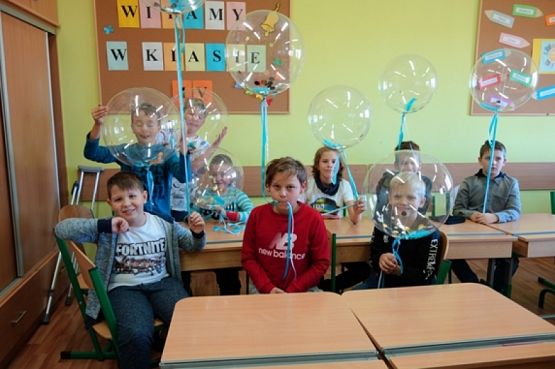  Grafika #4: Dzień Chłopaka kl IVb grafika