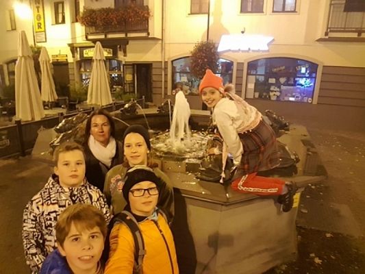  Grafika #2: Nocka w szkole kl Vb grafika