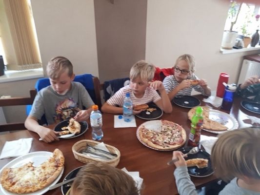  Grafika #0: Dzień Chłopaka kl IIb grafika