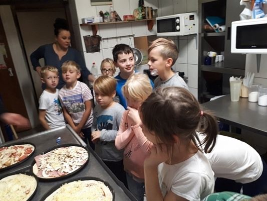  Grafika #8: Dzień Chłopaka kl IIb grafika