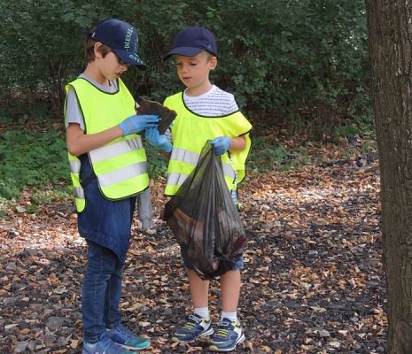  Grafika #0: Sprzątanie Świata grafika