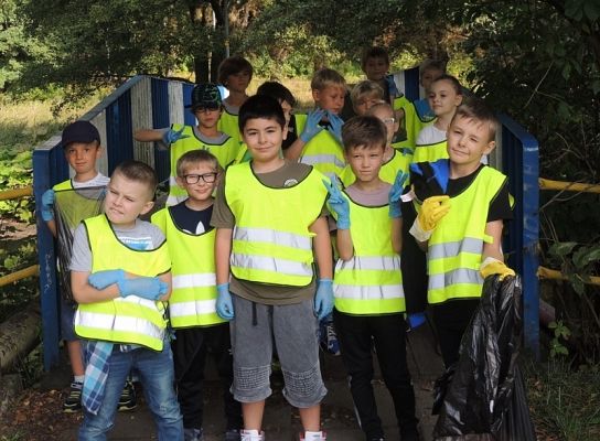  Grafika #3: Sprzątanie Świata grafika