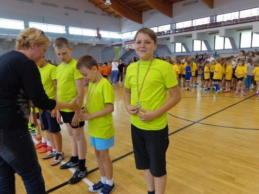  Grafika #21: Konkurs Sportowy dla klas I-III Kto z nas lepiej i prędzej grafika