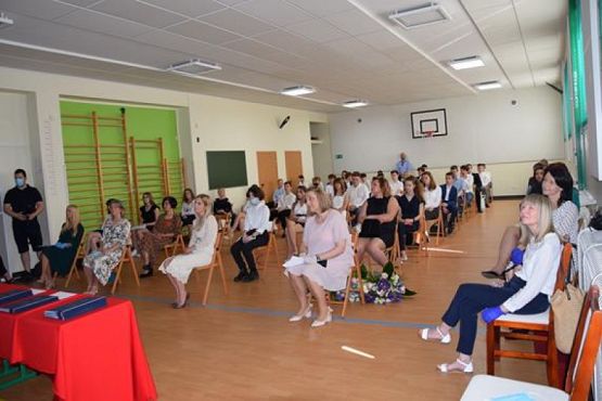  Grafika #22: Zakończenie roku szkolnego 2019/2020 oraz pożegnanie absolwentów grafika