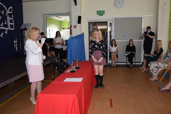  Grafika #56: Zakończenie roku szkolnego 2019/2020 oraz pożegnanie absolwentów grafika