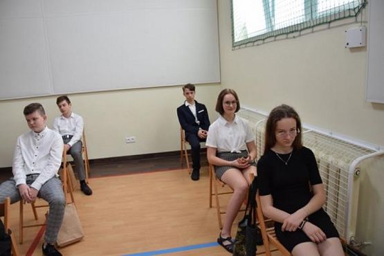  Grafika #64: Zakończenie roku szkolnego 2019/2020 oraz pożegnanie absolwentów grafika