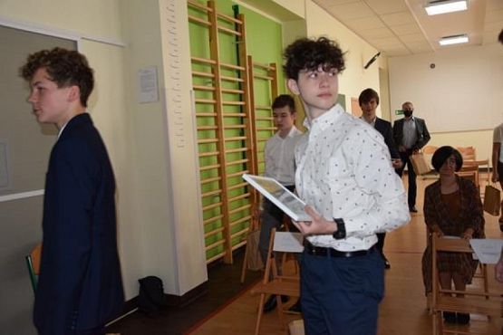  Grafika #75: Zakończenie roku szkolnego 2019/2020 oraz pożegnanie absolwentów grafika