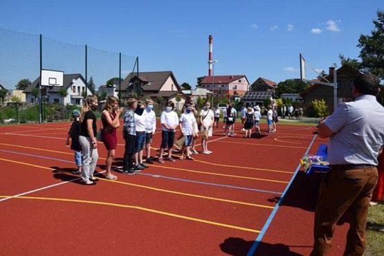  Grafika #79: Zakończenie roku szkolnego 2019/2020 oraz pożegnanie absolwentów grafika