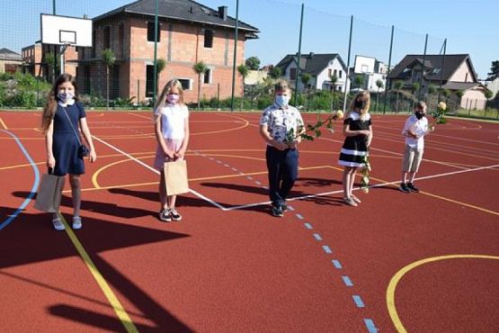  Grafika #95: Zakończenie roku szkolnego 2019/2020 oraz pożegnanie absolwentów grafika