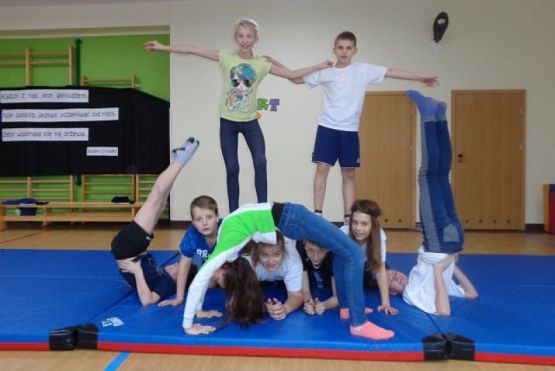  Grafika #3: Piramidy na lekcjach wf grafika